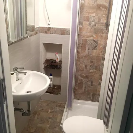 5 Bedrooms House With Terrace At Quaratica בית נופש ריקו דל גולפו די ספאציה