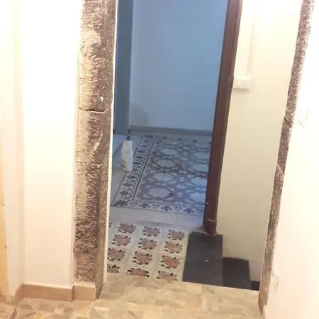 בית נופש 5 Bedrooms House With Terrace At Quaratica