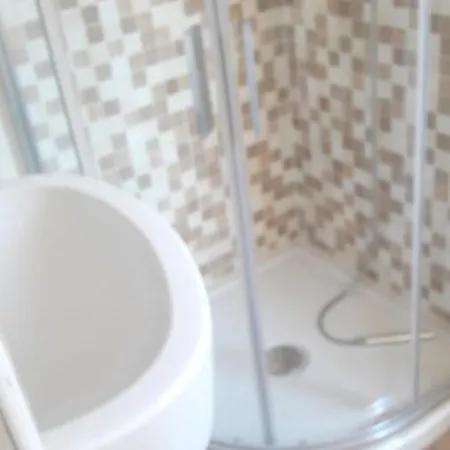 5 Bedrooms House With Terrace At Quaratica * ריקו דל גולפו די ספאציה